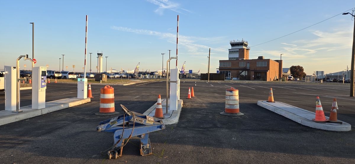 Airport parking access control system in Wilmington, DE